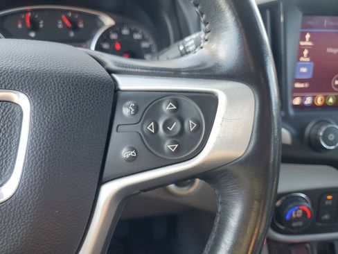 Used 2021 GMC Terrain SLT w/ Infotainment Package II image 21