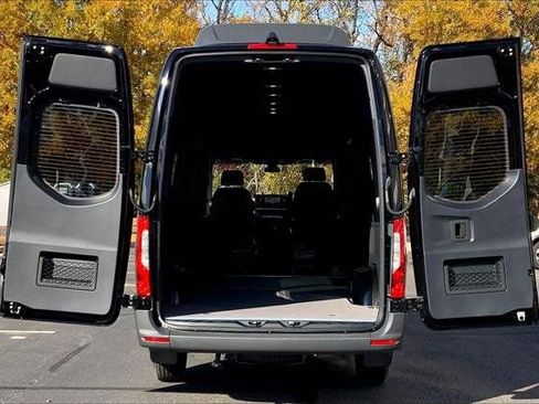 New 2025 Mercedes-Benz Sprinter 2500 image 4