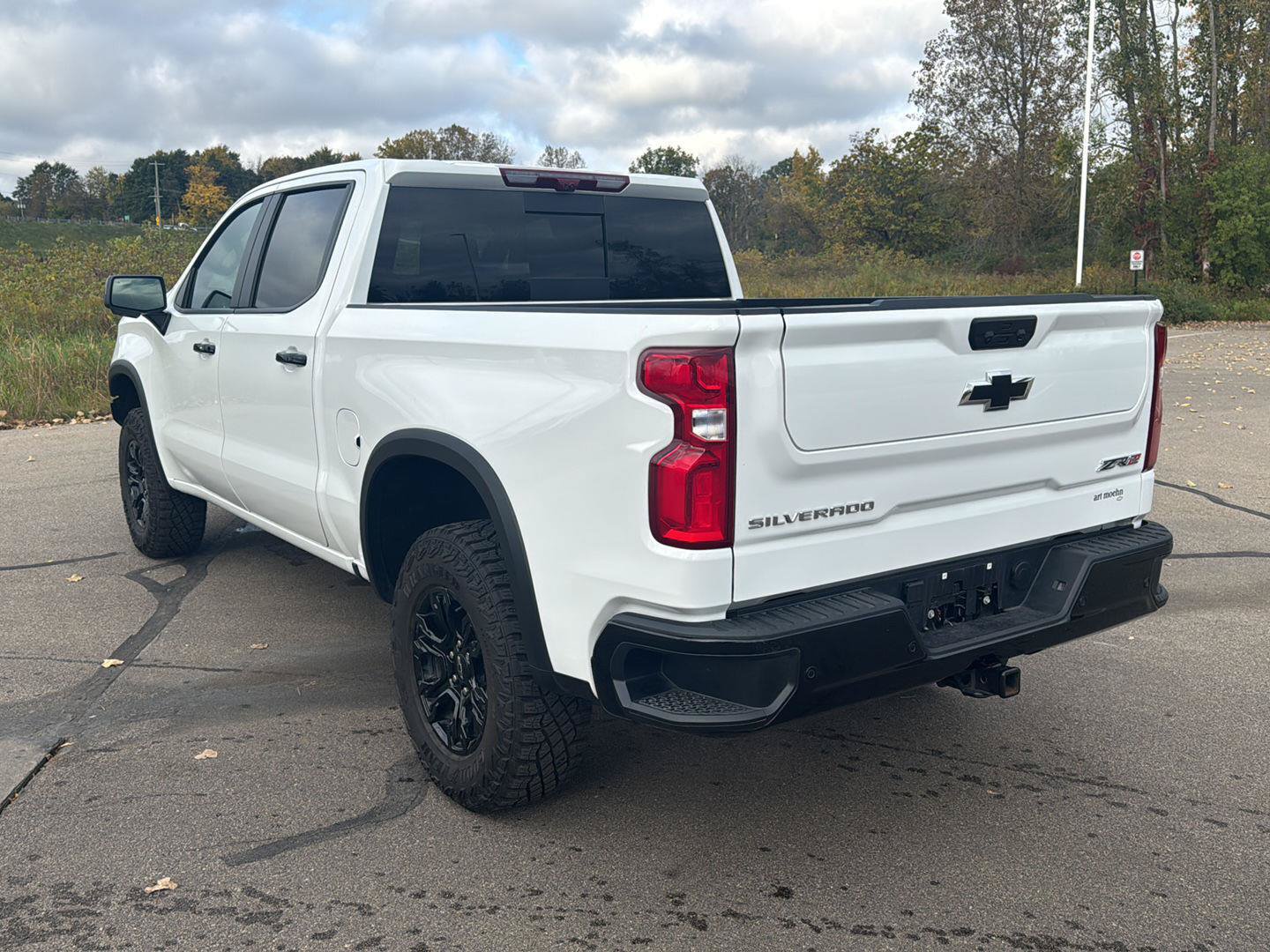 Used 2026 Chevrolet Silverado 1500 ZR2 AWD/4WD image 3
