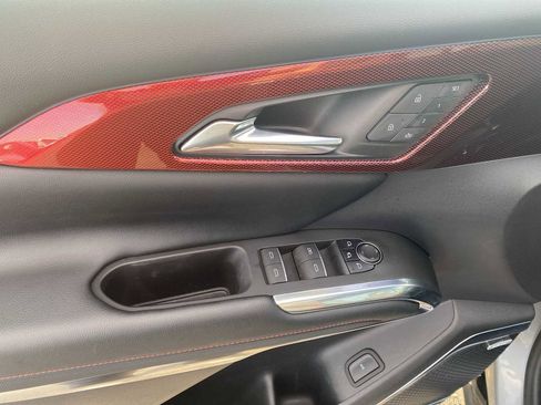 Used 2024 Chevrolet Traverse RS w/ LPO, Floor Liner Package image 33