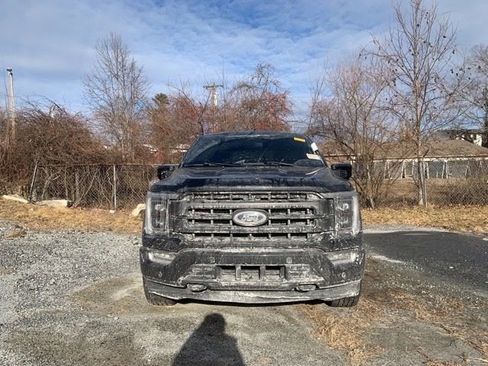 Used 2023 Ford F150 Lariat w/ Equipment Group 502A High image 3