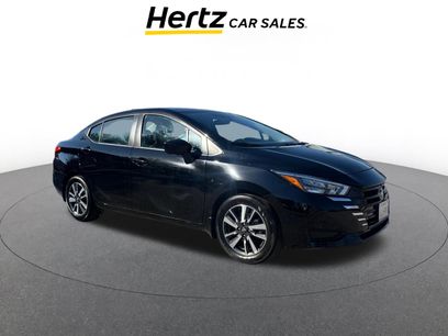 Used 2025 Nissan Versa SV w/ Trunk Package