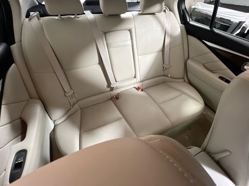 Used 2018 INFINITI Q50 Luxe RWD image 33