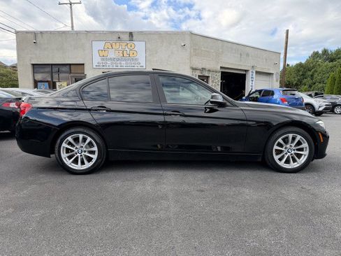 Used 2016 BMW 320i Sedan RWD image 6