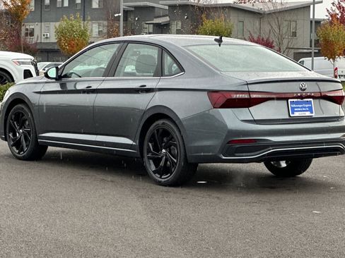 New 2026 Volkswagen Jetta SE image 5