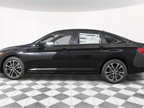 Used 2026 Volkswagen Jetta Sport FWD image 18