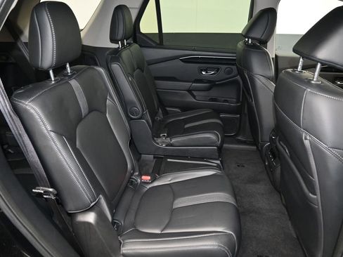 Used 2023 Honda Pilot EX-L image 12