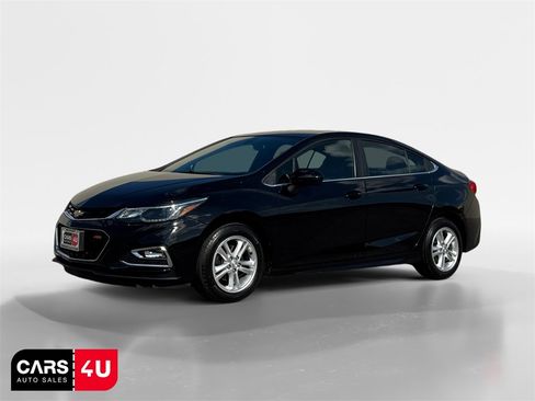Used 2017 Chevrolet Cruze LT w/ Sun And Sound Package image 3
