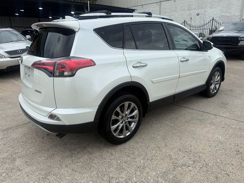 Used 2016 Toyota RAV4 Limited w/ Advanced Technology Package FWD image 4