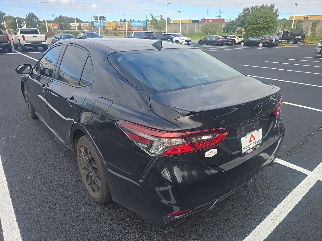 Used 2023 Toyota Camry SE w/ Convenience Package FWD image 7