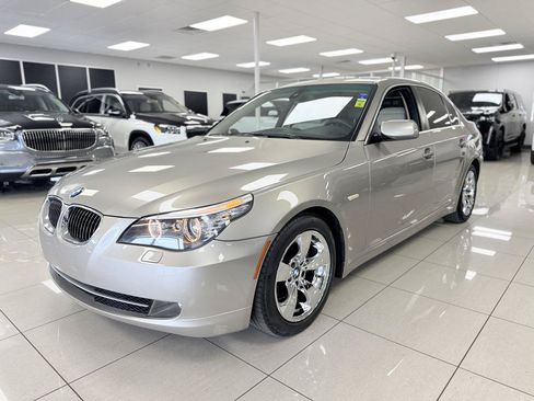 Used 2008 BMW 528i Sedan w/ Premium Pkg RWD image 7