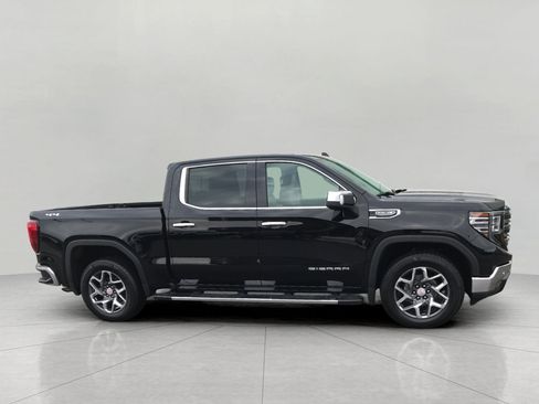 Used 2022 GMC Sierra 1500 SLT w/ SLT Premium Plus Package image 10