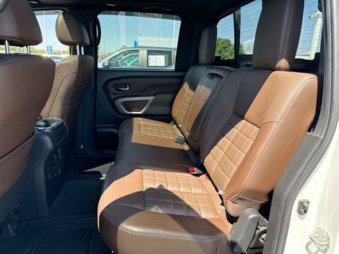 Used 2021 Nissan Titan Platinum Reserve w/ Moonroof Package AWD/4WD image 23