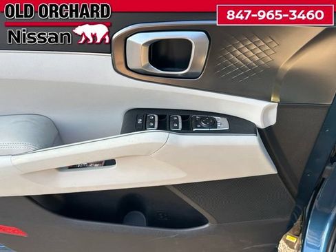 Used 2025 Kia Sorento EX w/ EX Panoramic Sunroof Package AWD/4WD image 9