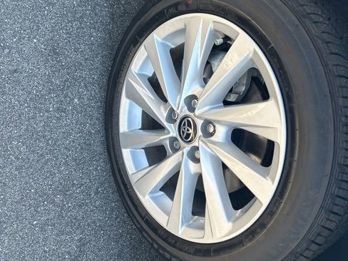 Used 2024 Toyota Camry LE FWD image 9
