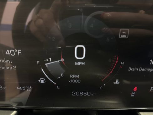 Used 2025 GMC Terrain Elevation image 11