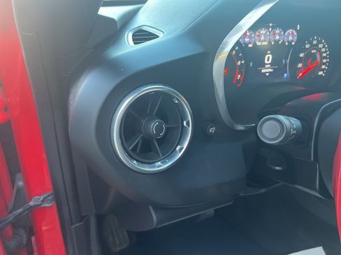 Used 2020 Chevrolet Camaro SS image 16