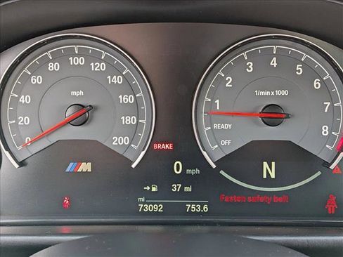 Used 2017 BMW M3 RWD image 11