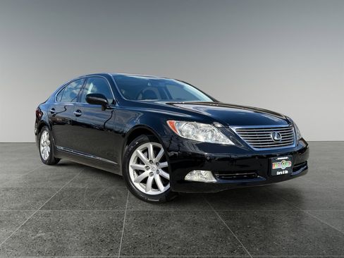 Used 2008 Lexus LS 460 RWD image 8