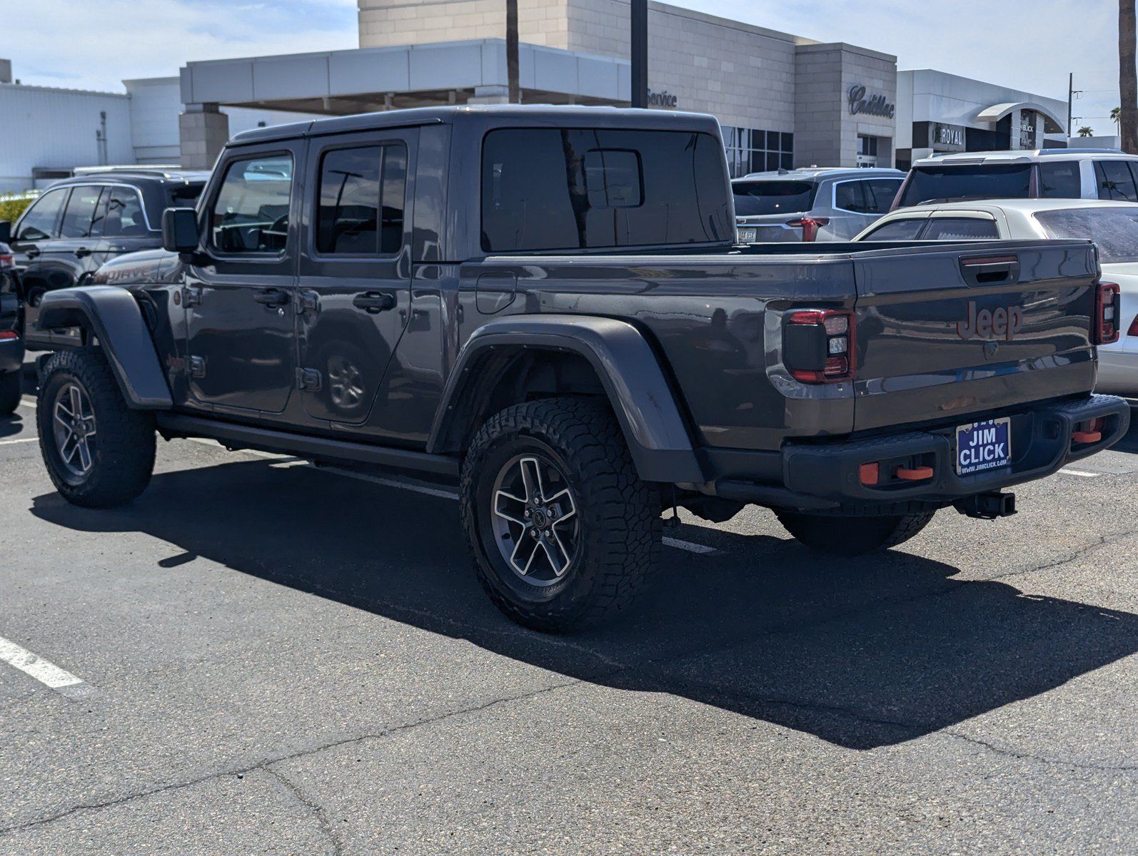 Used 2024 Jeep Gladiator Mojave AWD/4WD image 4
