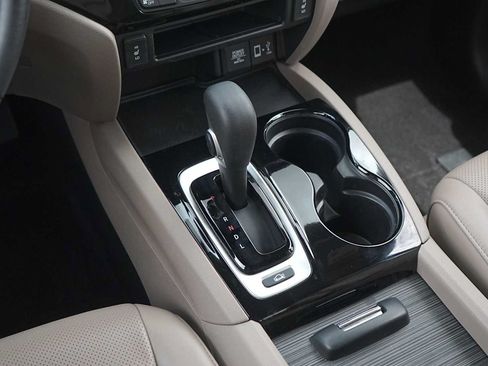 Used 2019 Honda Ridgeline RTL-E image 22