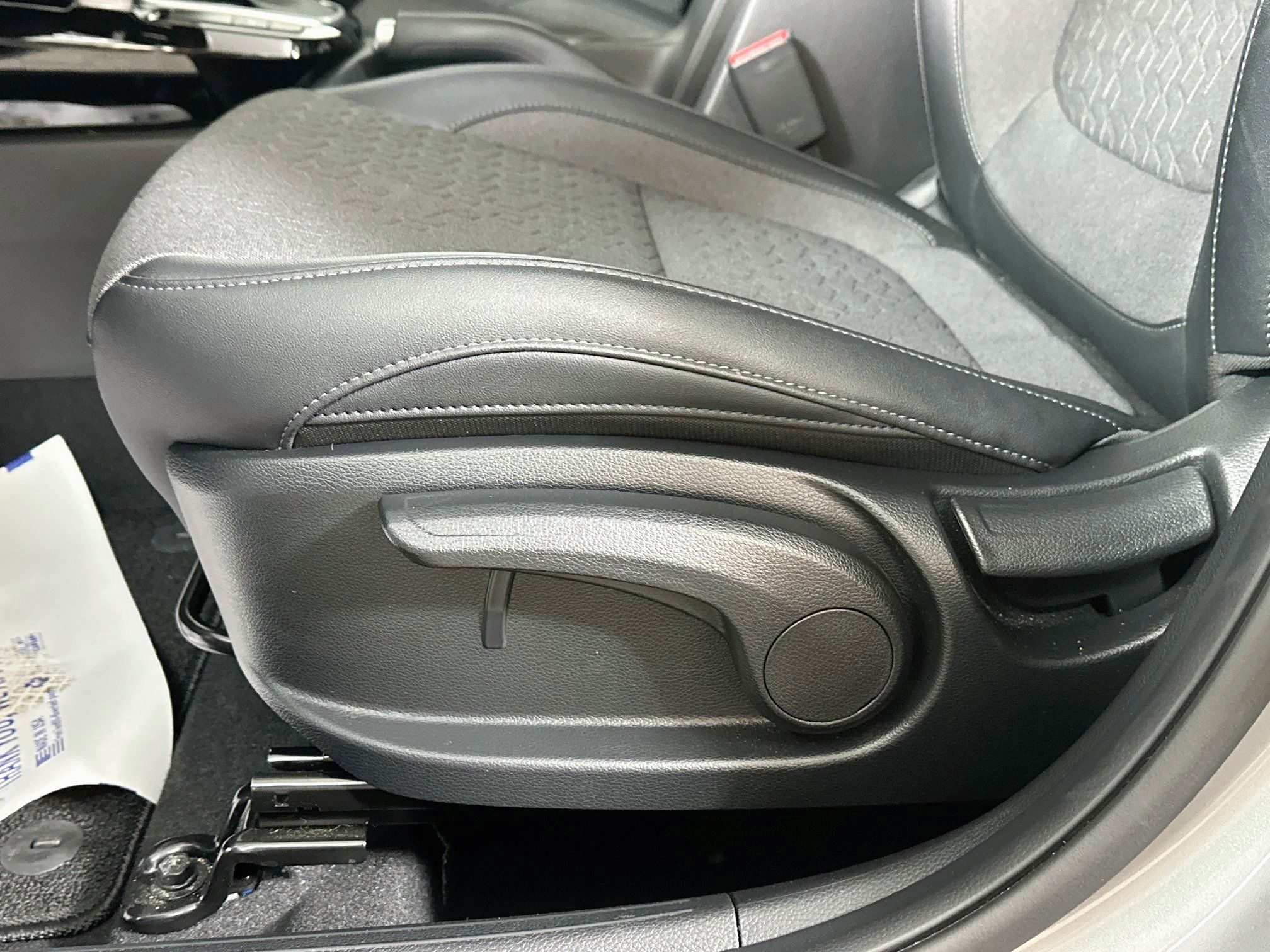 Certified 2026 Kia Seltos S FWD image 19