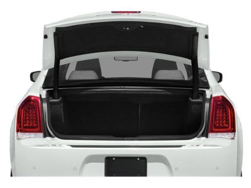 Certified 2018 Chrysler 300 Touring image 12