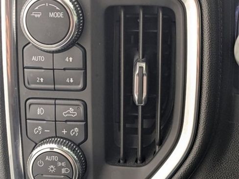 Used 2021 GMC Sierra 1500 AT4 image 15