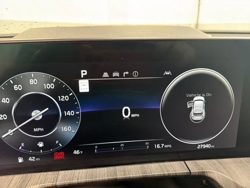 Certified 2024 Kia Telluride SX Prestige AWD/4WD image 24