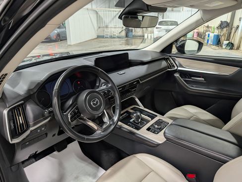 Used 2024 MAZDA CX-90 3.3 Turbo w/ Preferred Package AWD/4WD image 14