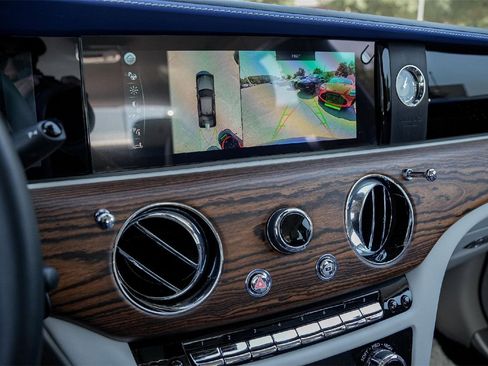 Certified 2023 Rolls-Royce Ghost w/ Ghost Package image 32