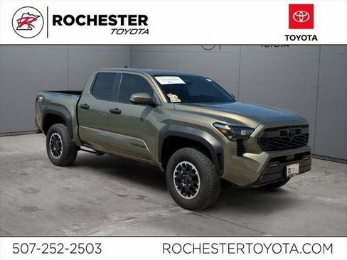 Used 2024 Toyota Tacoma TRD Off-Road w/ TRD Off Road Premium Package AWD/4WD image 63