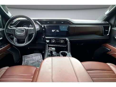 Used 2025 GMC Sierra 1500 Denali Ultimate AWD/4WD image 16