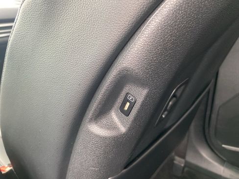 Certified 2026 Kia Sportage EX w/ EX Panorama Roof Package image 20