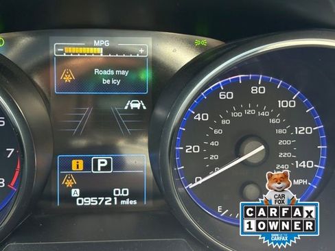 Used 2019 Subaru Outback 2.5i Limited image 11