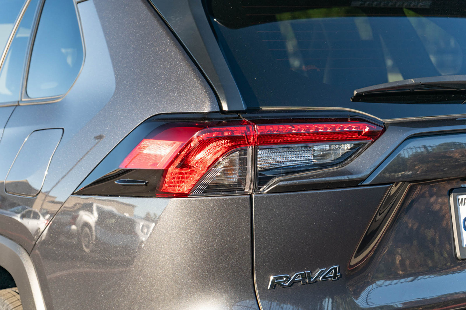 Certified 2022 Toyota RAV4 XLE Premium FWD image 7