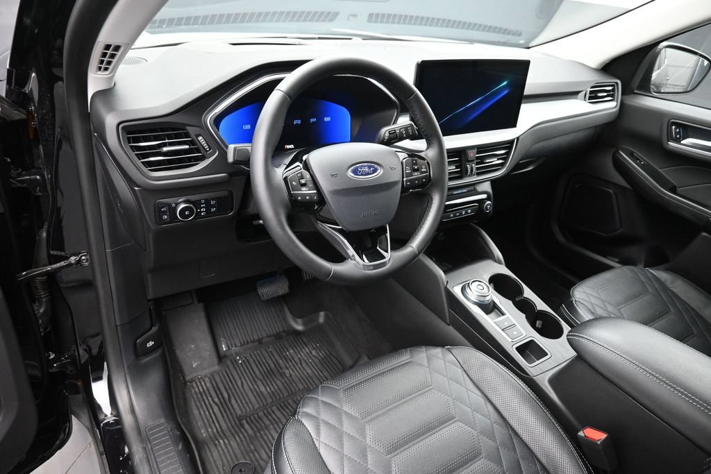 Used 2024 Ford Escape SE w/ PHEV Premium Package FWD image 13
