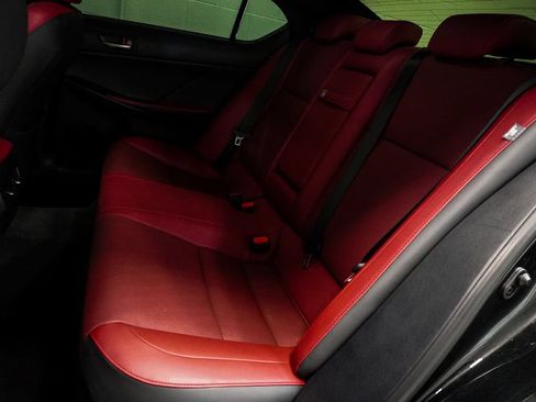 Used 2024 Lexus IS 350 F Sport RWD image 9