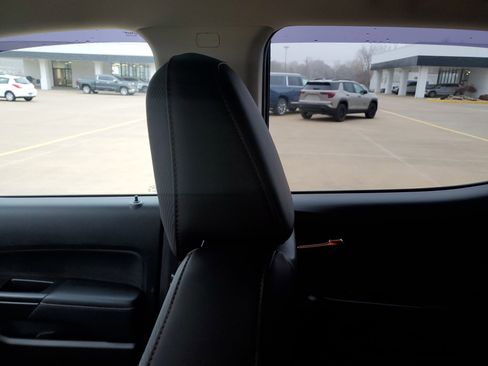 Used 2021 GMC Canyon AT4 w/ Driver Alert Package image 12