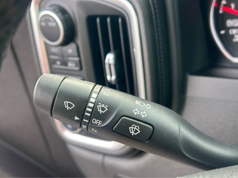 Used 2022 Chevrolet Silverado 1500 LT w/ Bed Protection Package image 24