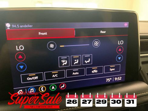 Used 2021 Chevrolet Tahoe Premier w/ Premium Package image 35