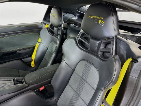 Used 2025 Porsche 718 Cayman GT4 RS w/ Weissach Package image 20