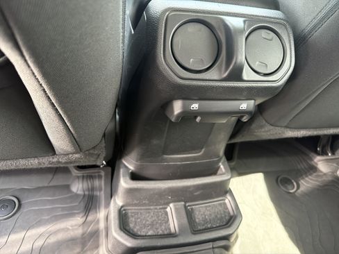 Used 2023 Jeep Wrangler Unlimited w/ Cold Weather Group AWD/4WD image 14