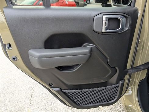 New 2026 Jeep Gladiator Sport image 28