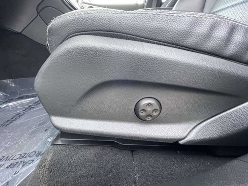 Used 2022 Mercedes-Benz GLC 300 4MATIC image 22
