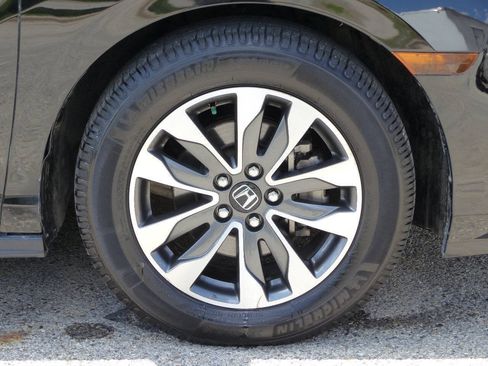 Used 2021 Honda Odyssey EX-L image 13