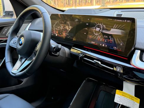 New 2026 BMW X2 xDrive28i w/ Technology Package AWD/4WD image 20