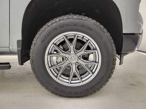 New 2026 Chevrolet Silverado 1500 W/T w/ WT Convenience Package AWD/4WD image 18