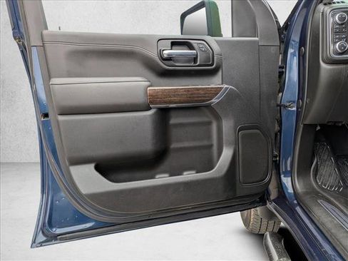 Used 2022 GMC Sierra 3500 SLE w/ SLE Convenience Package image 13