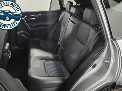 Used 2020 Toyota RAV4 XSE AWD/4WD image 29